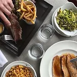 里昂中心汇宜必思尚品酒店 3* 里昂