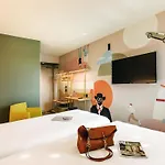 Ibis Styles Centre Confluence Hotel