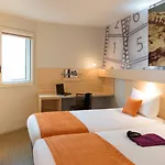 Ibis Styles Centre Confluence 3*