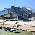 Ibis Styles Centre Confluence Hotel