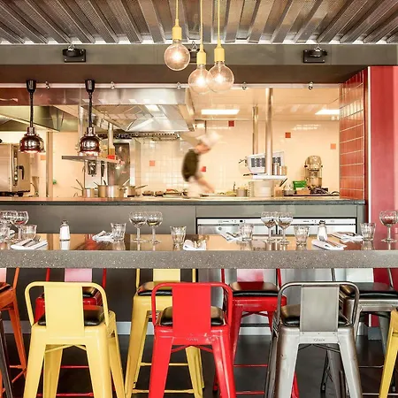 Ibis Styles Centre Confluence 3* Lione