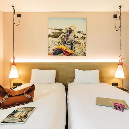 Ibis Styles Centre Confluence Hotel 3*