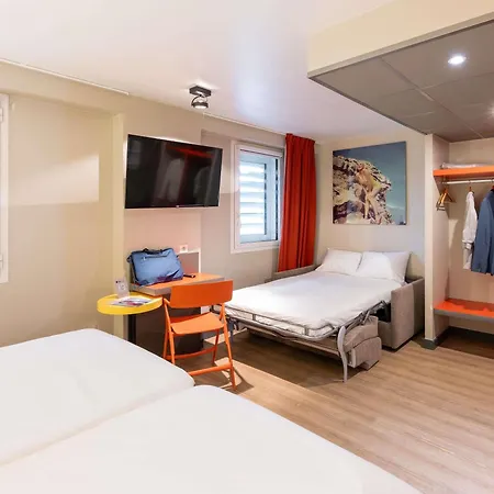 Hotel Ibis Styles Centre Confluence