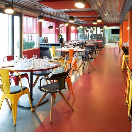 Hotel Ibis Styles Centre Confluence