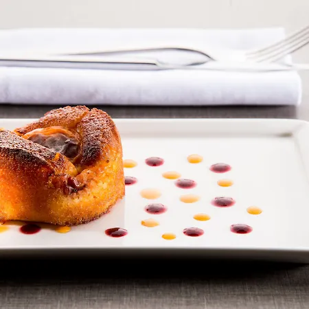 Hotel Ibis Styles Centre Confluence 3*