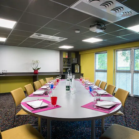 Ibis Styles Centre Confluence