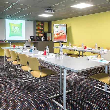 Hotel Ibis Styles Centre Confluence