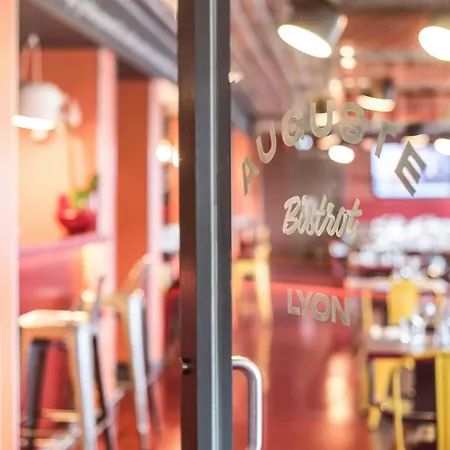 Ibis Styles Centre Confluence Otel