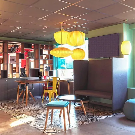 Ibis Styles Centre Confluence 3* Lyon