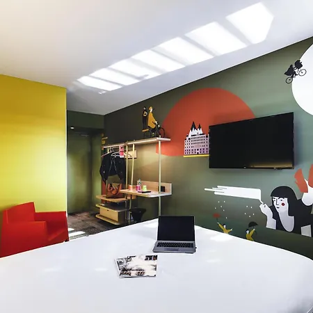 Ibis Styles Centre Confluence מלון