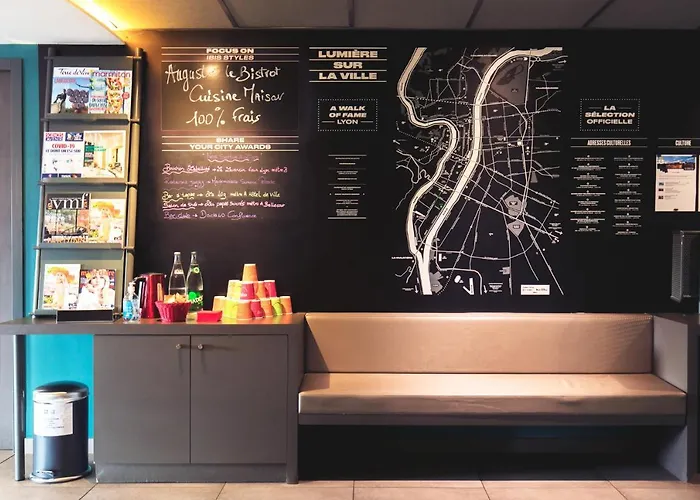 Ibis Styles Centre Confluence Otel