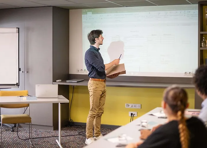 Ibis Styles Centre Confluence 3*