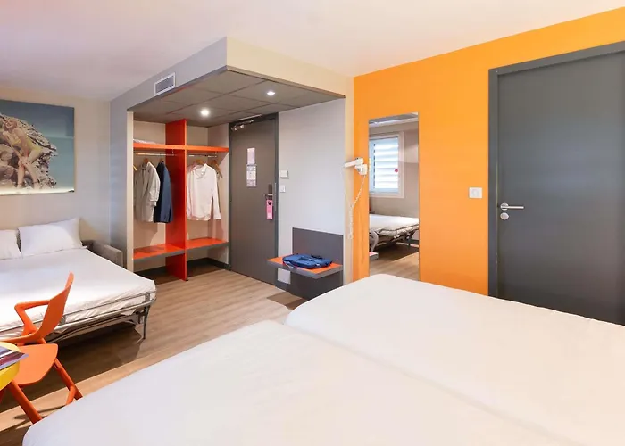 Ibis Styles Centre Confluence 3*