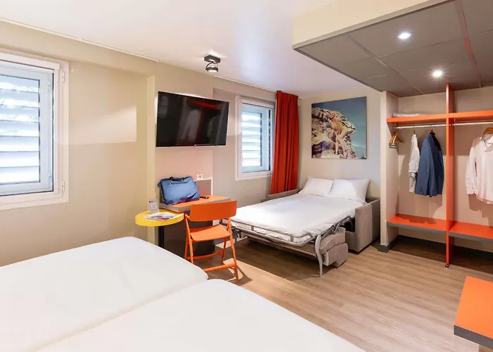 Otel Ibis Styles Centre Confluence