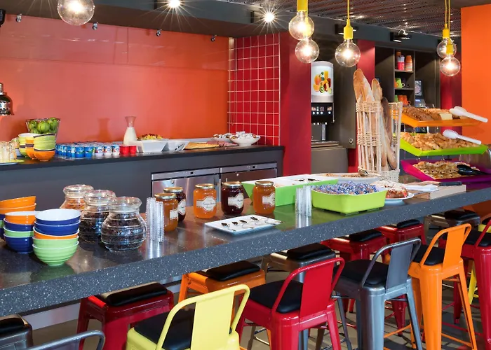 Ibis Styles Centre Confluence 3*