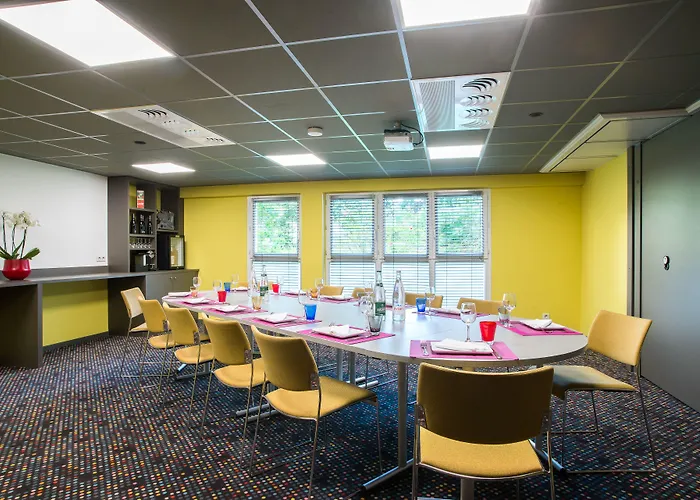 Ibis Styles Centre Confluence 3*