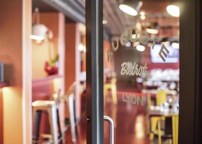 Ibis Styles Centre Confluence