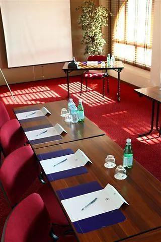 Otel Ibis Styles Centre Confluence