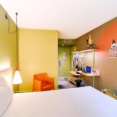 Hotel Ibis Styles Centre Confluence Lyon