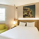 Ibis Styles Centre Confluence Hotel