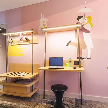 Ibis Styles Centre Confluence 3*