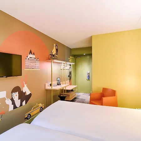 Ibis Styles Centre Confluence Otel 3*