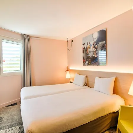 Ibis Styles Centre Confluence Otel 3*